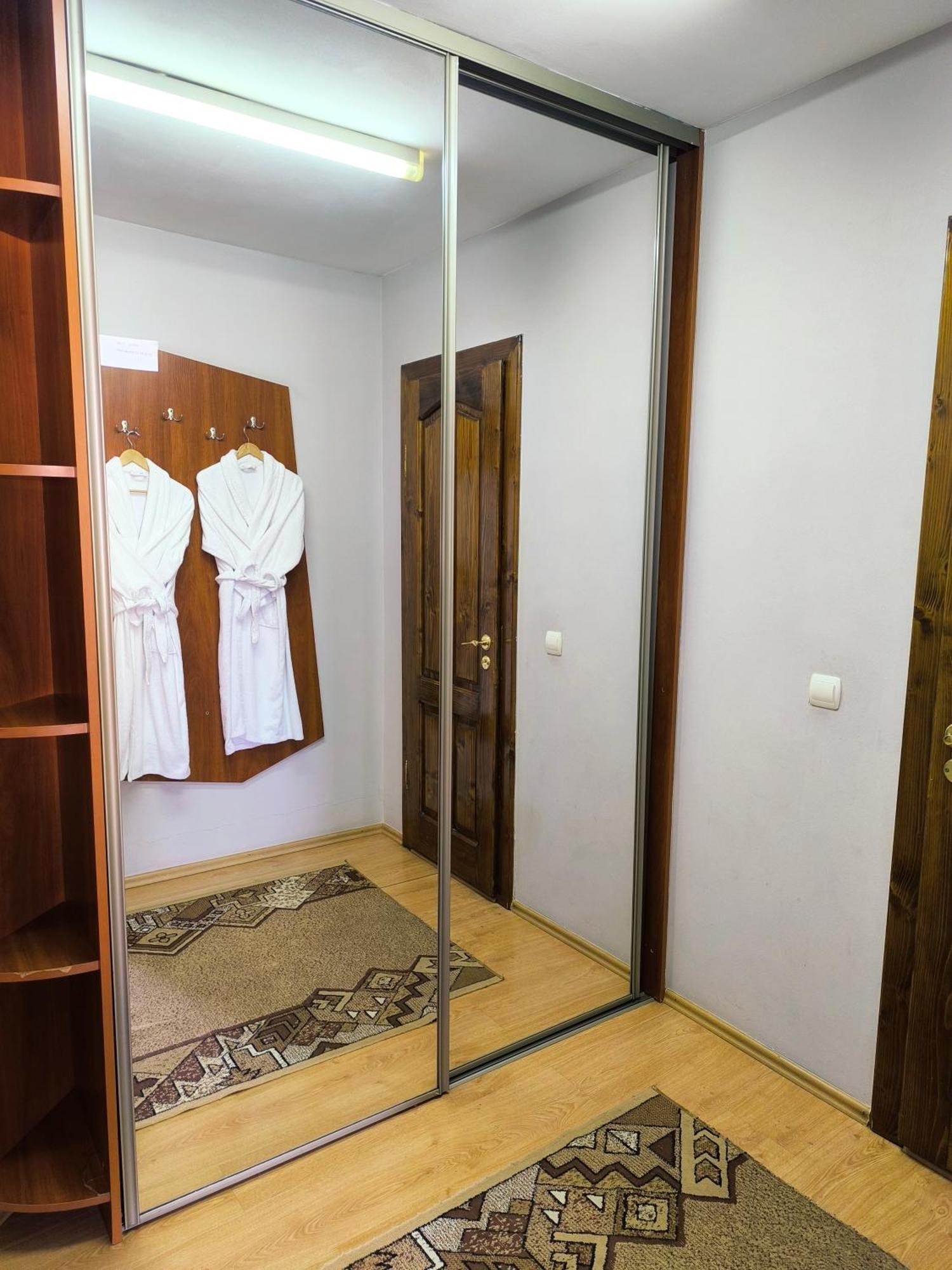 Hotel Delfin Mukačevo Pokoj fotografie